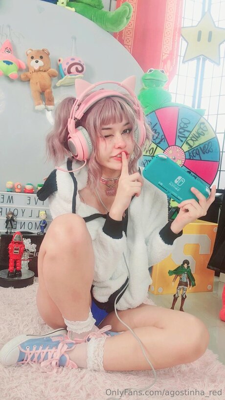 Agostinha Red star nice image