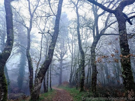 thick girls onlyfans naked photo