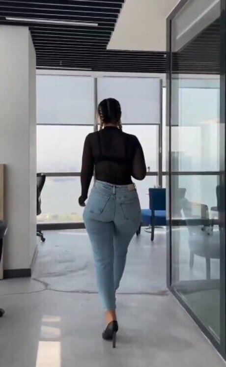 blonde tits onlyfans porno images