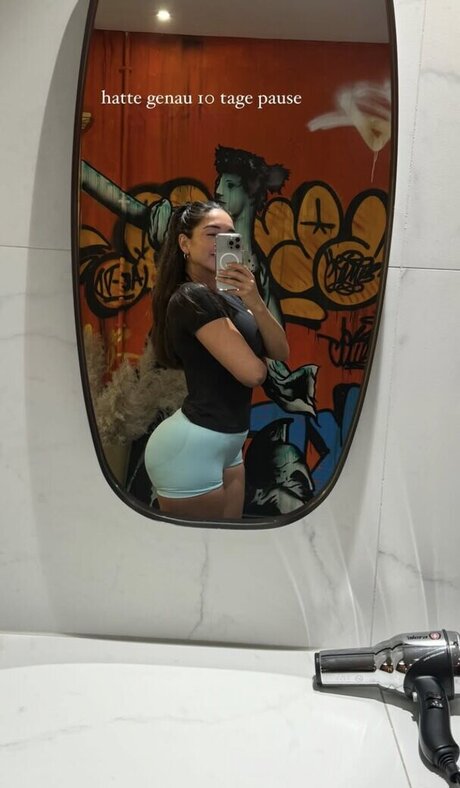 Lya Aylin pornstar art images