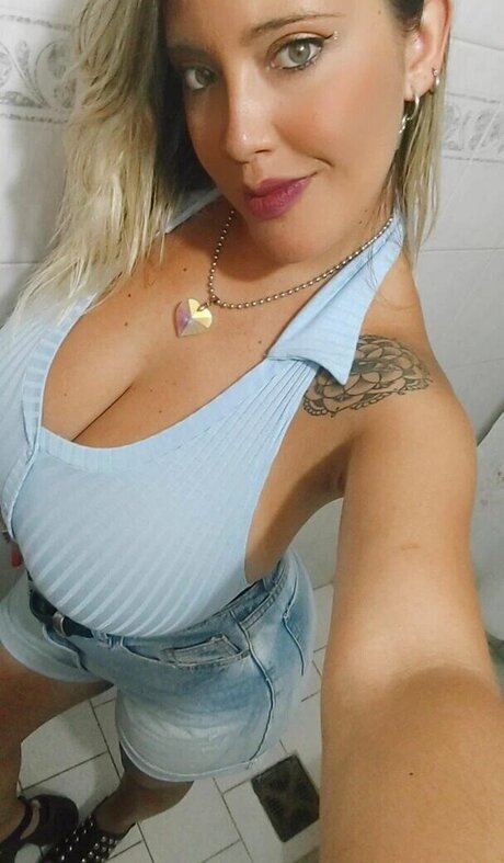 gay fuck onlyfans sexy nude picture