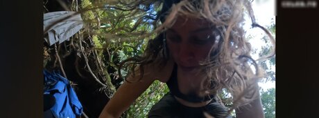 Sabrina Outdoor nude actress photos