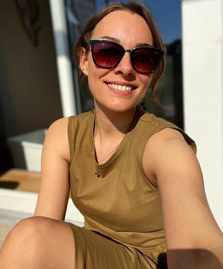 Sabrina Outdoor pornstar nice picture