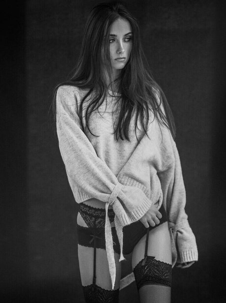 Elsa Couturier model nude images