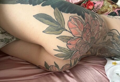 sex girls onlyfans free naked photo