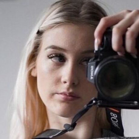 sara chrt panigalesara naked actress img