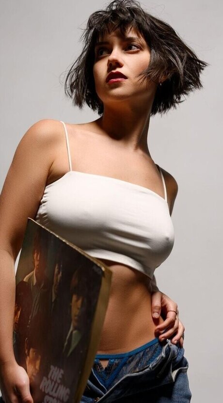 lov e lena pornstar beautiful image