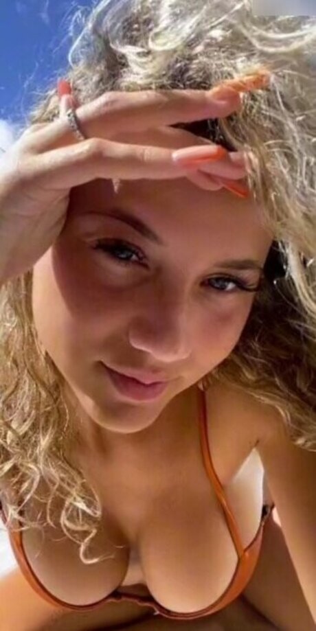 Vaea Brazier naked model photo