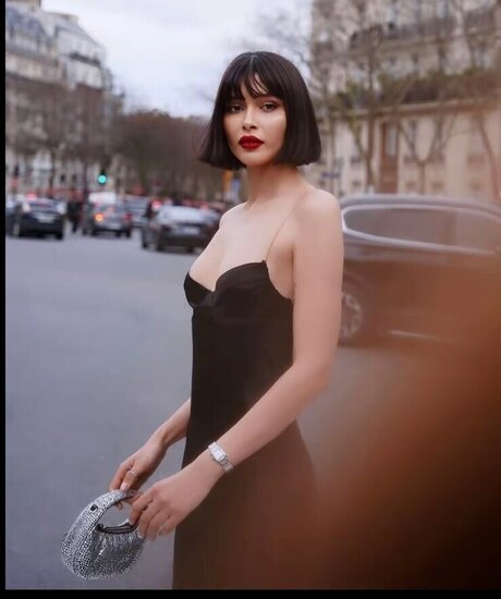 Azza Slimene free actress photos