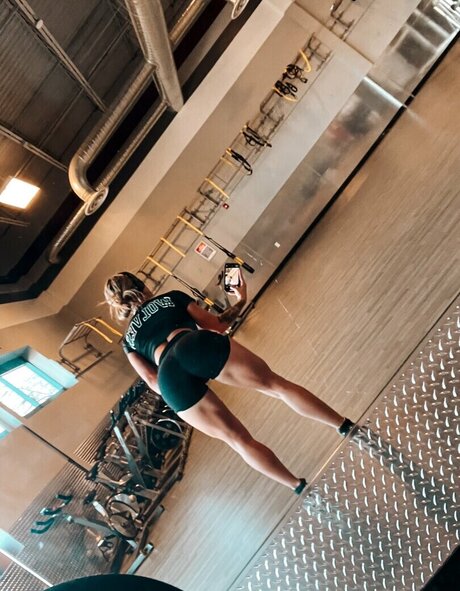 xxx asian onlyfans pornos photo