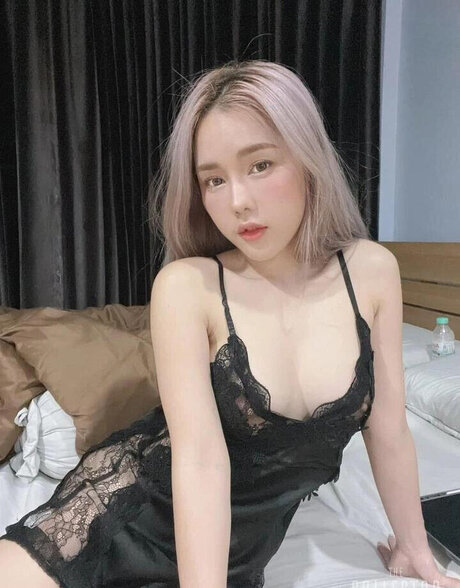 justsamile model sexy photo