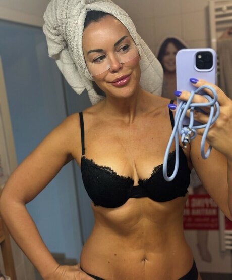 Martina Reuter pornstar nudes img