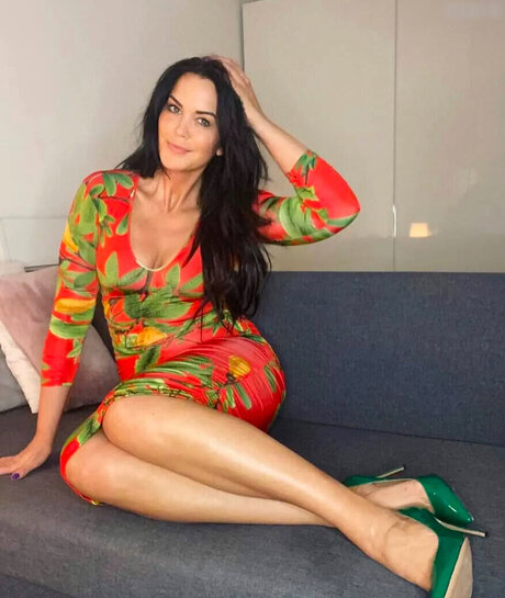 Martina Reuter pretty actress gallery