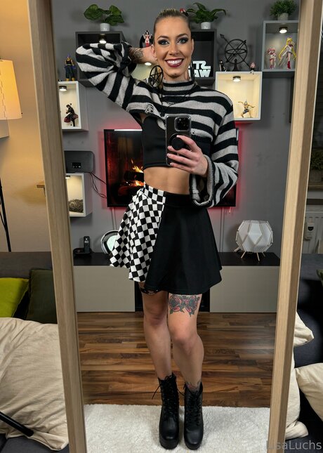 Lisa Luchs hd pornstar galleries