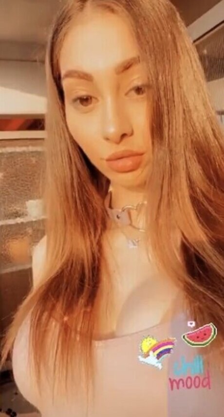 Amira Wirth star hot pic