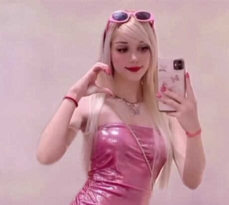 Marina Seren model top photos