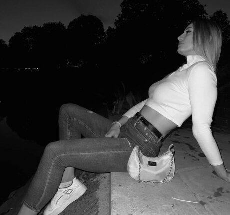 perfect body onlyfans beautiful picture