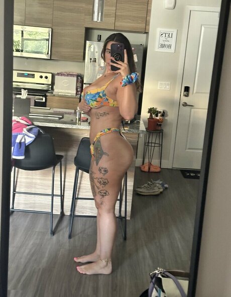 Nikoleashleyy sex model images