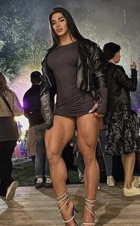 Daria Pluzhnikova best model archive