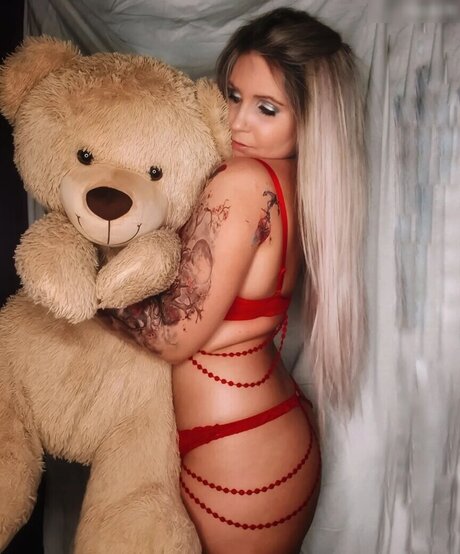 shemale fucks girl onlyfans pretty images