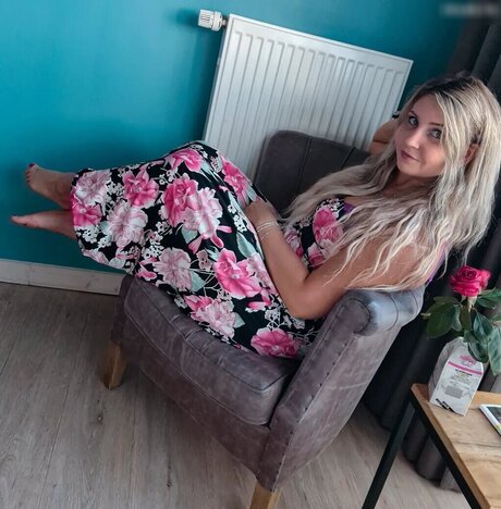 horny mature onlyfans nude pics