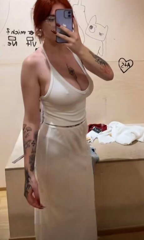 Kira Julie star naked galleries