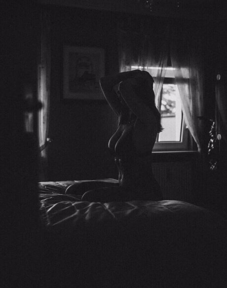 Kira Julie model xxx img