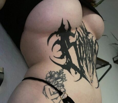 Kira Julie nudes pornstar pictures