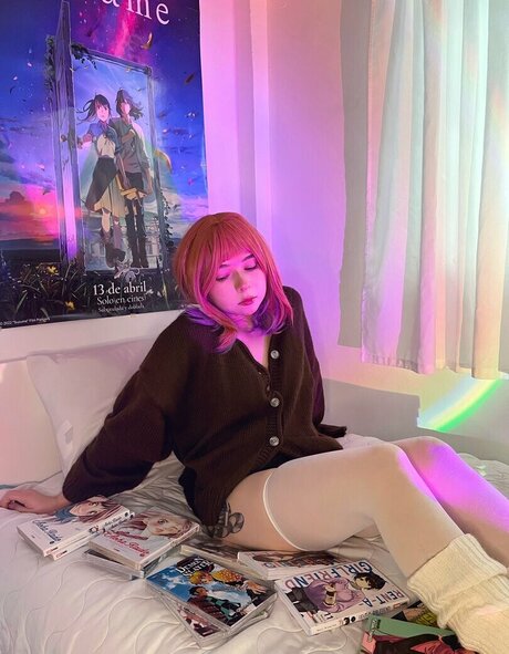 ale zrm star nudes images