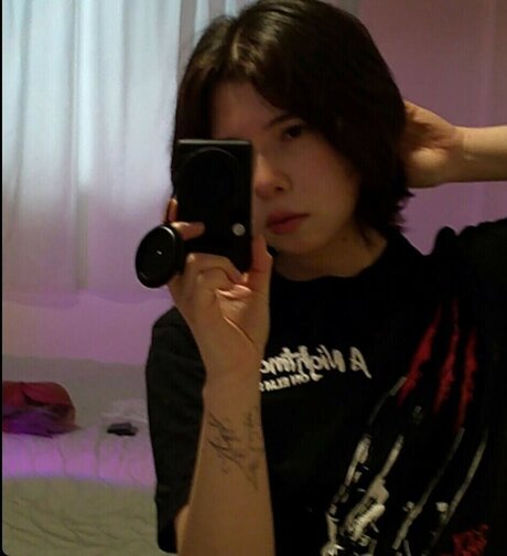 ale zrm pornographic model picture