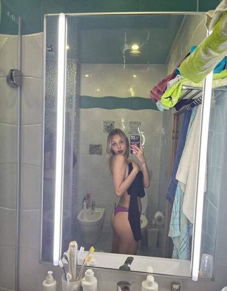 you fell in love erotic pornstar img