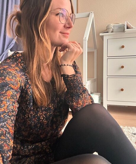 Jovlekaline model nice galleries