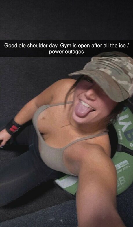 Short Mcnugget exclusive pornstar pictures