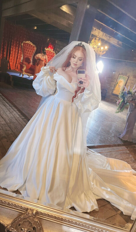 Elizabethdangerx hd pornstar archive