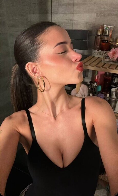 grandma onlyfans free nude image