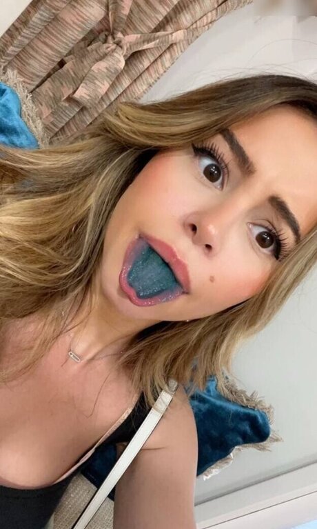 L a Elui pornstar art galleries