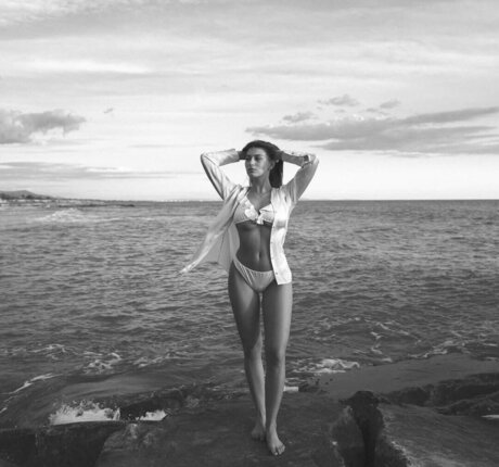 Miriam Bongiorni naked actress pic