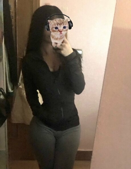 ily yuumi nude star picture