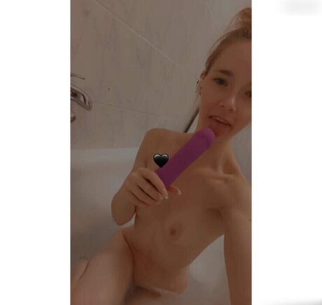 asian blonde onlyfans sexy nude picture