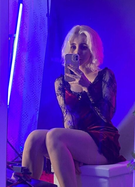 Likkio top model pics