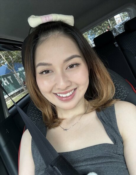 Swansage model erotic images