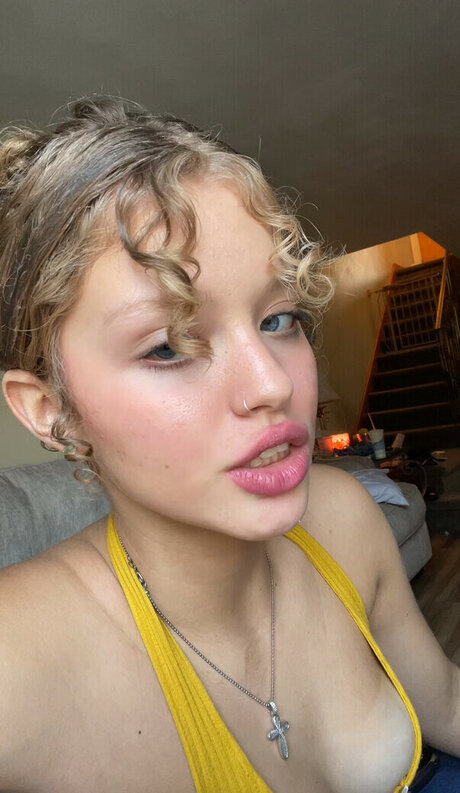 Gina Lynn pornstar erotic gallery