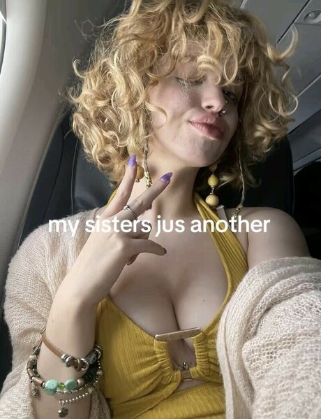 Gina Lynn model free img