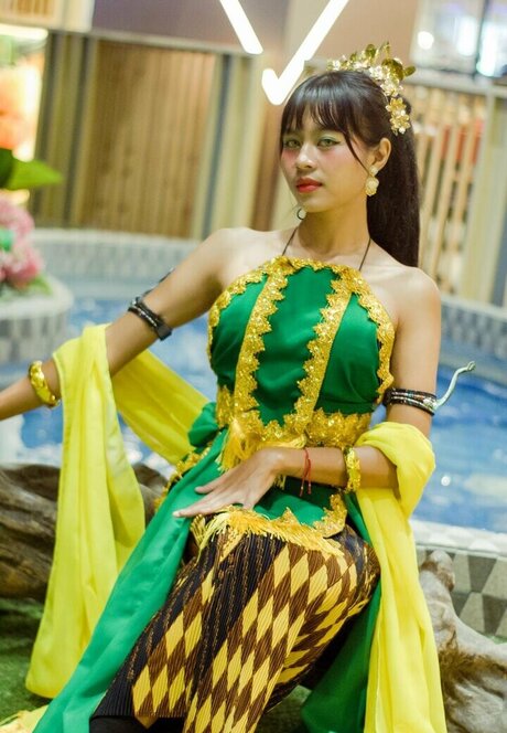 thick latina milf onlyfans beautiful galleries