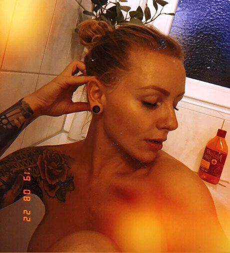 muscle girls onlyfans sex gallery