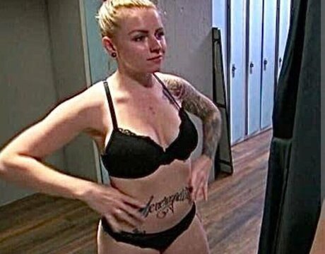 army milf onlyfans free naked pic