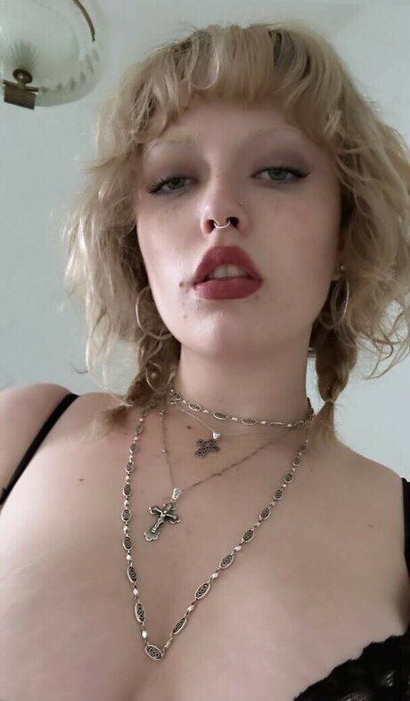 Violet Grohl beautiful model archive