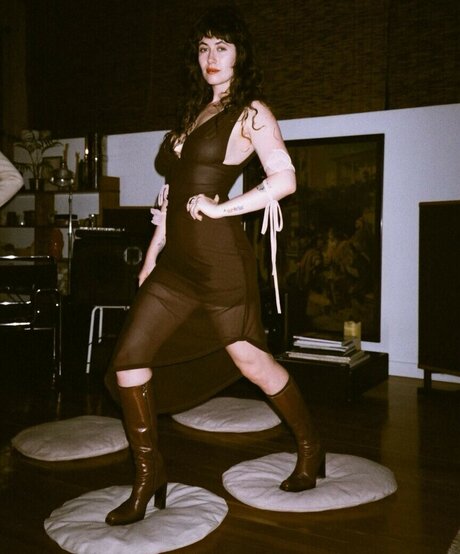 trans asian onlyfans erotic image