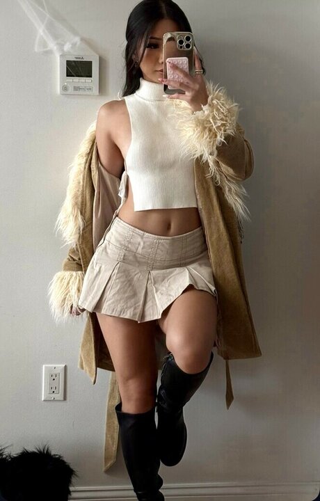 Eden Luong star porn pictures