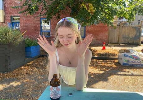 Roan Curtis star sexy photos